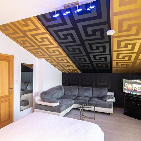 A Perfect Option For People Who Want To Enjoy Their Stay In 코시체 외부 사진