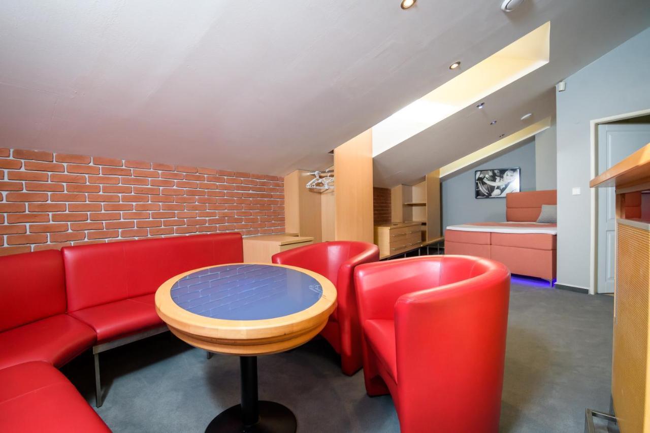 A Perfect Option For People Who Want To Enjoy Their Stay In 코시체 외부 사진